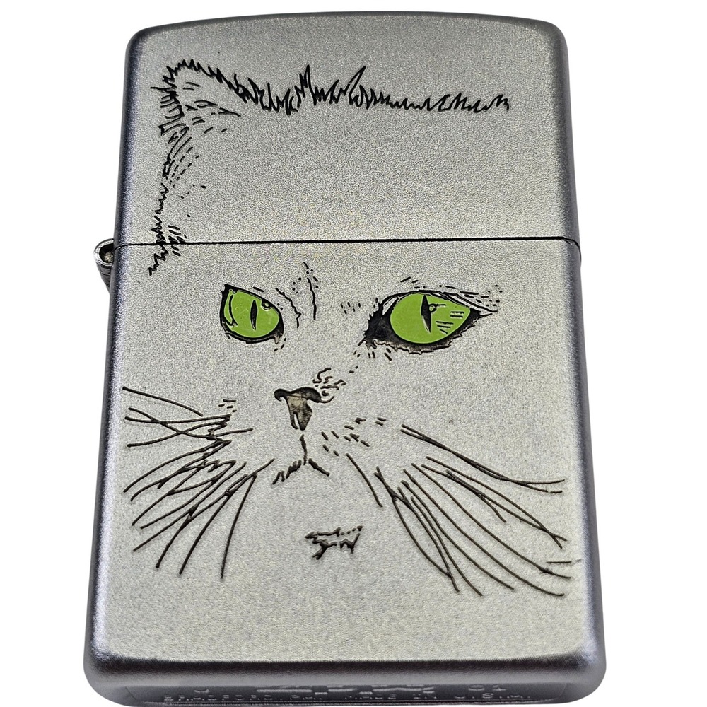 Zippo 250 Spg Cat Green Eyes Lighter Silver‎ Good 2001 Vintage Etched Feline